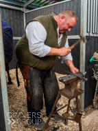 DS091023-82 - Dan Skelton stable visit